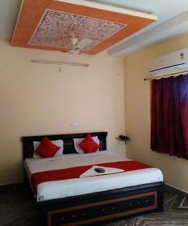 Sunshine Castle- Gachibowli Apartment Hyderabad Exterior photo