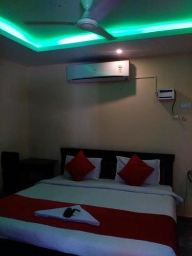 Sunshine Castle- Gachibowli Apartment Hyderabad Exterior photo